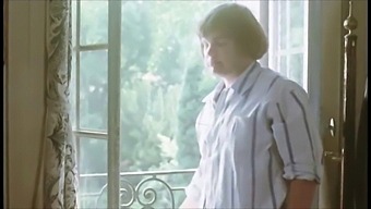 Vintage Mature Desires A Bath With Her Teenage Stepson
