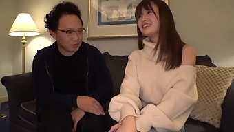 She'S Not Good At Badminton, But Excels In Sex And Is Extremely Sensual. Her Phallic-Shaped Buttocks Rub Against His Genitals, And Her Provocative Physique Arouses Her Own Vagina By Touching Her Neck.